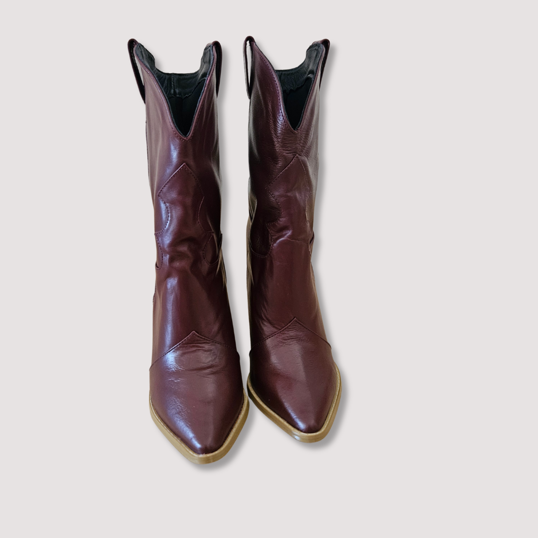 TAPATÍA BURGUNDY (PRE-VENTA)